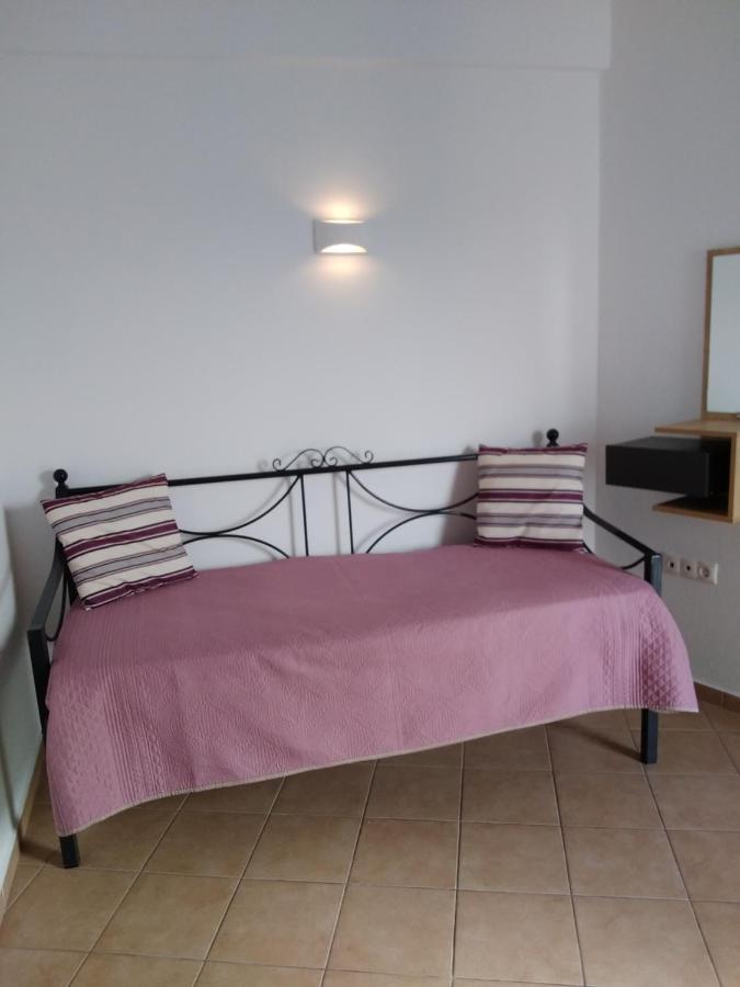 Celeste Apartments Ornos  Dış mekan fotoğraf