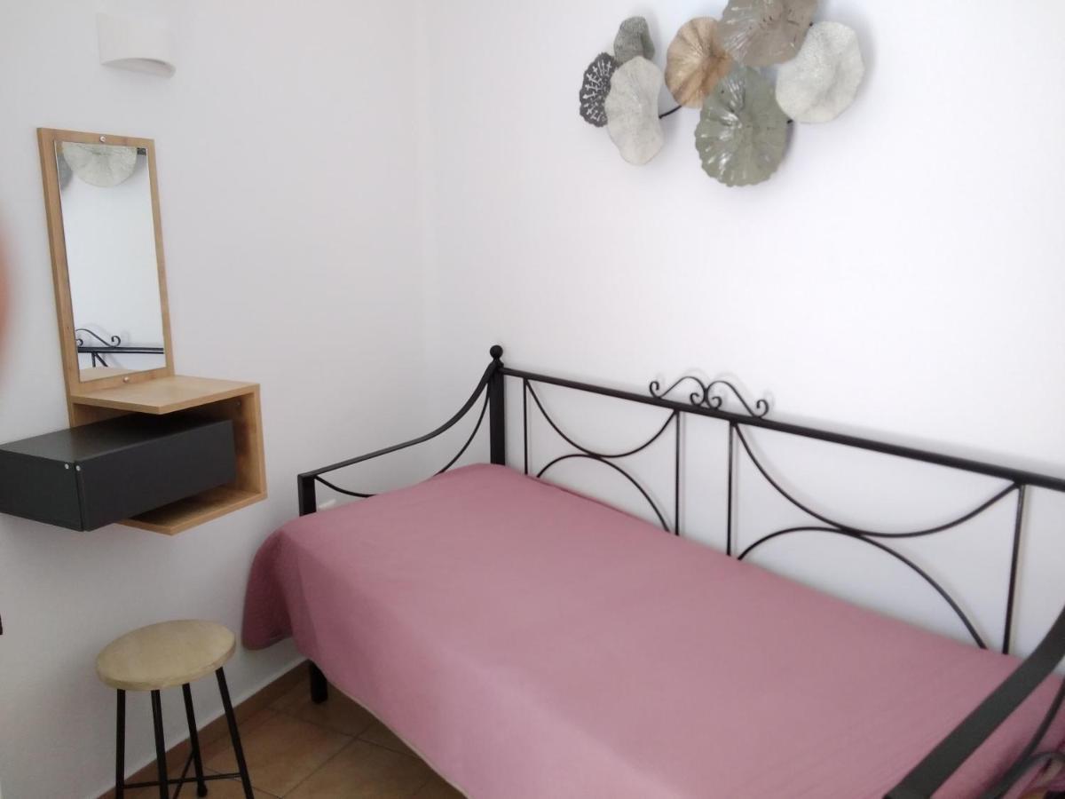 Celeste Apartments Ornos  Dış mekan fotoğraf