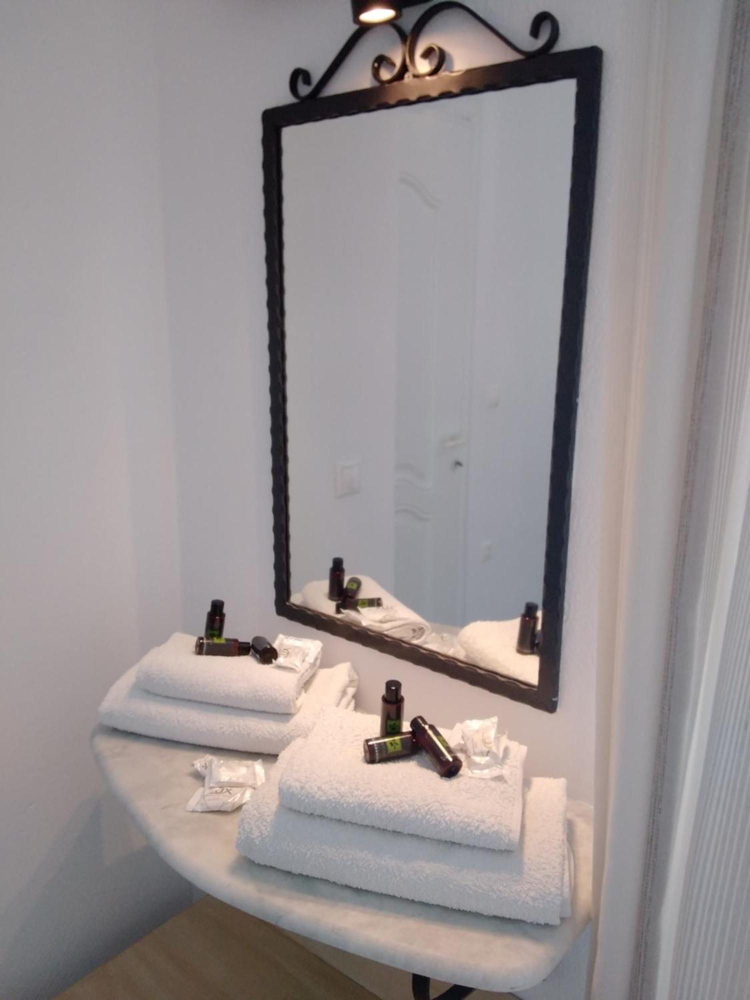 Celeste Apartments Ornos  Dış mekan fotoğraf