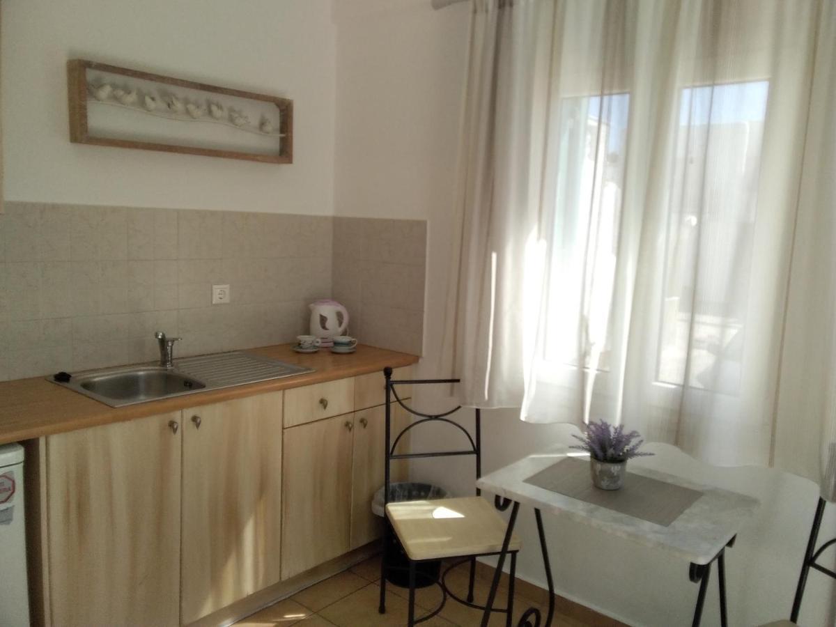 Celeste Apartments Ornos  Dış mekan fotoğraf